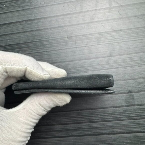 Gucci Suede Card/Key Holder - Picture 7 of 7